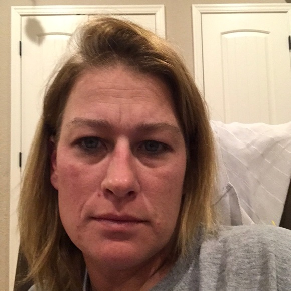 Meet your Posher, Sonya - Picture 1 of 1